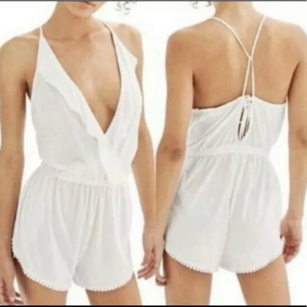 Topshop Romper Wrap Cover up women’s shorts size S white NWOT.